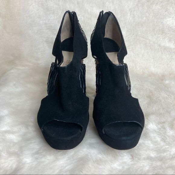 Barneys New York Co Op Black Snake Suede Peep Toe Heeled Platform Booties 35 - Picture 7 of 12